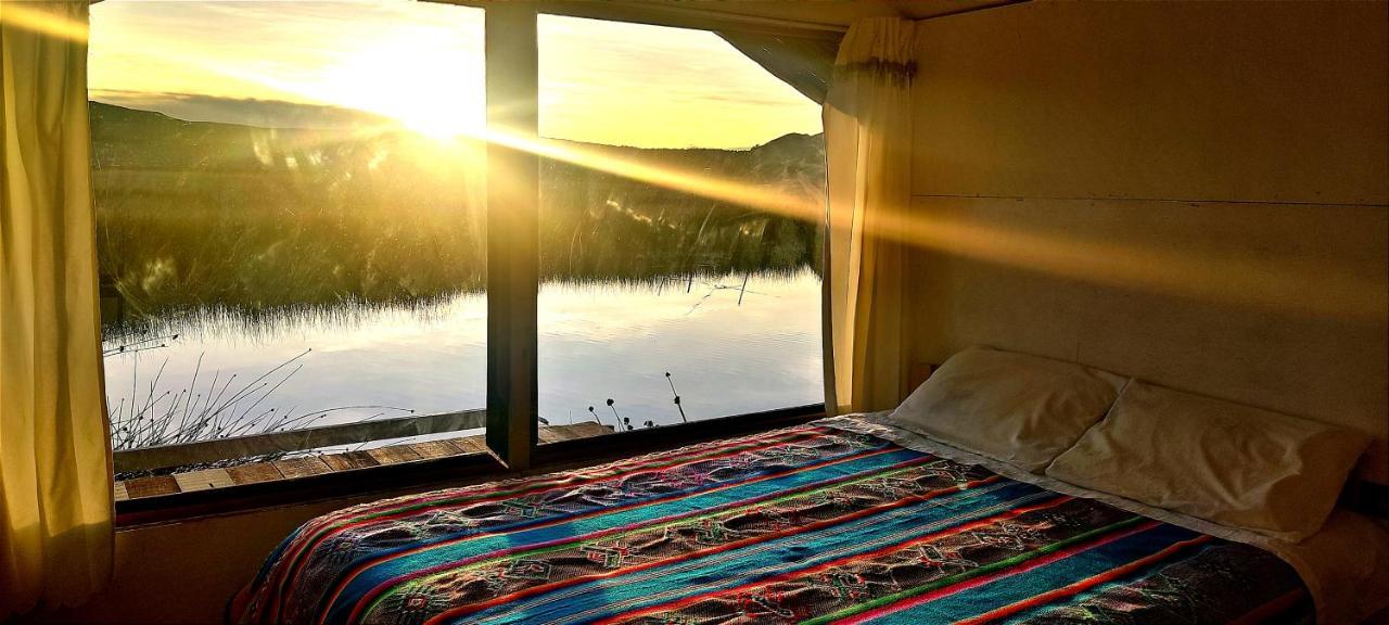 Вілла Titicaca Habitacion Panoramica Vista Al Amanecer Пуно Екстер'єр фото